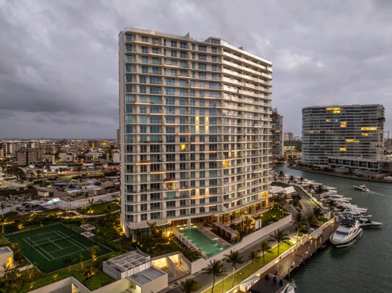 Grow Arquitectos - SLS Marina Beach